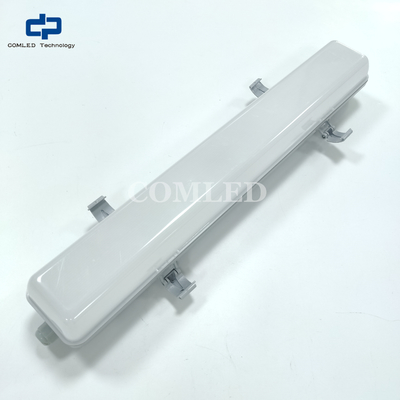 Lumières à LED résistantes aux intempéries pour projet d'ingénierie luminaire à LED de 2 pieds avec IP65 classification imperméable à l'eau Parking lots 18w slim led batten